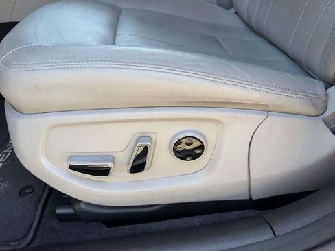 Used 2015 Hyundai Genesis 3.8 AWD/4WD image 16