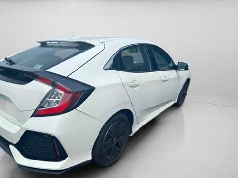 Used 2018 Honda Civic EX image 11