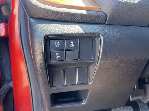 Used 2018 Honda CR-V EX image 16