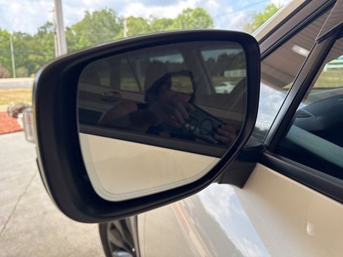 Used 2024 Subaru Outback Onyx Edition image 36