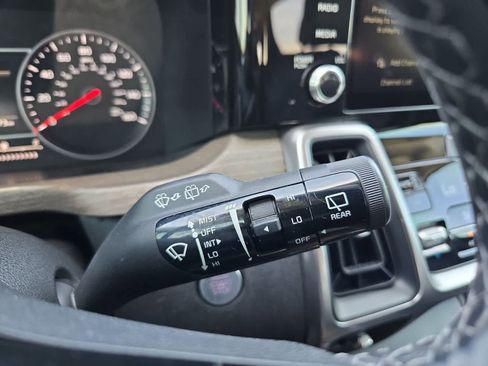 Certified 2023 Kia Sorento X-Line EX AWD/4WD image 26