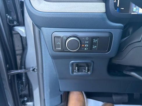 New 2026 Ford Maverick Lariat w/ 4K Tow Package image 25