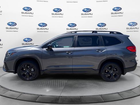 Used 2026 Subaru Ascent Premium AWD/4WD image 2