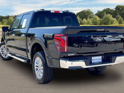 Used 2024 Ford F150 Lariat w/ FX4 Off-Road Package AWD/4WD image 10