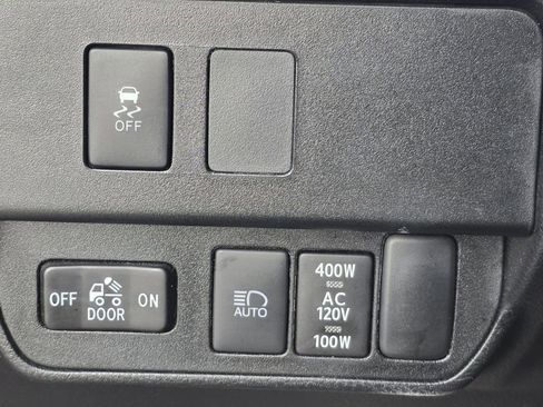 Certified 2023 Toyota Tacoma TRD Off-Road image 16