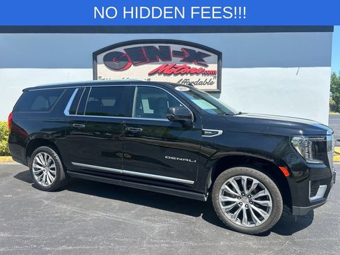 Used 2021 GMC Yukon XL Denali w/ Denali Ultimate Package AWD/4WD image 1