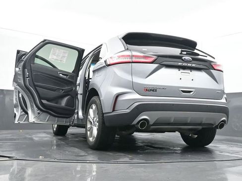 Used 2022 Ford Edge Titanium image 51