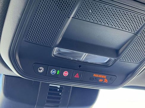 New 2026 Buick Enclave Preferred w/ Power Package image 32