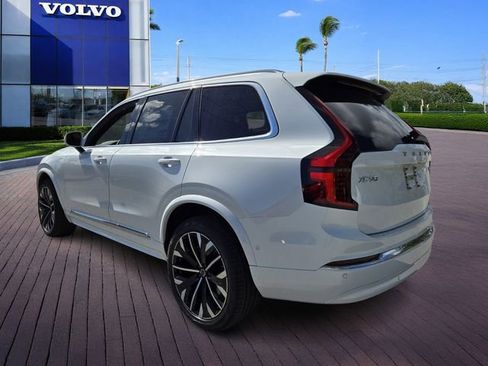 New 2026 Volvo XC90 T8 Plus image 5