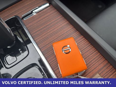 Certified 2025 Volvo S60 B5 Plus image 25