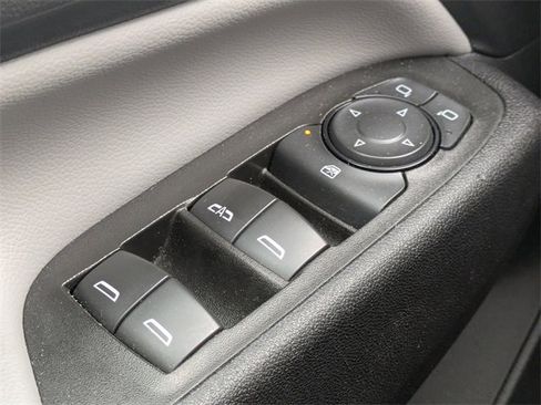 Used 2024 Chevrolet Equinox LT image 26