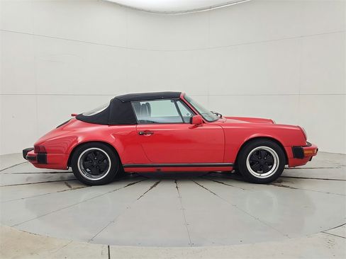 Used 1989 Porsche 911 Carrera image 95