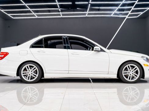 Used 2014 Mercedes-Benz C 250 Sedan image 9
