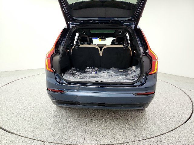 New 2027 Volvo XC90 B6 Ultra AWD/4WD image 19
