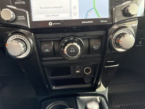 Used 2023 Toyota 4Runner TRD Off-Road Premium image 20