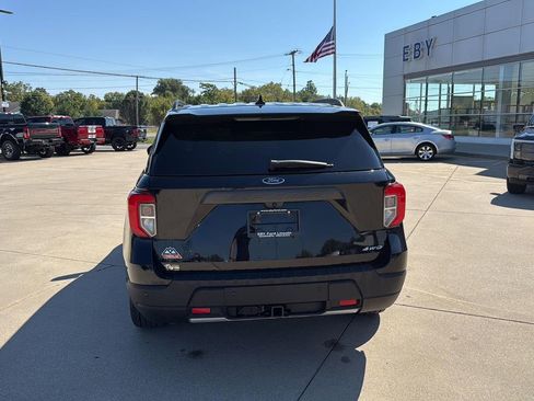 Used 2022 Ford Explorer Timberline image 4
