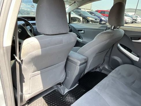 Used 2010 Toyota Prius Two FWD image 22