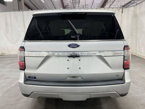 Used 2018 Ford Expedition Max Limited w/ Equipment Group 302A AWD/4WD image 3