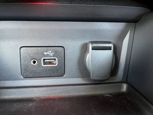 Used 2025 Nissan Sentra S FWD image 6