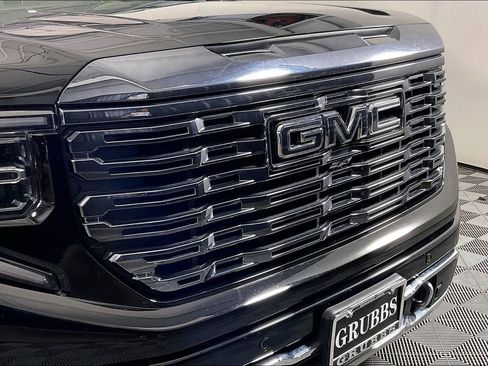 Used 2023 GMC Sierra 1500 Denali Ultimate AWD/4WD image 40