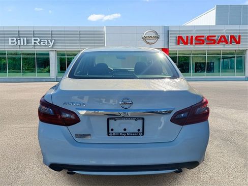 Used 2018 Nissan Altima 2.5 S w/ S Convenience Package image 4