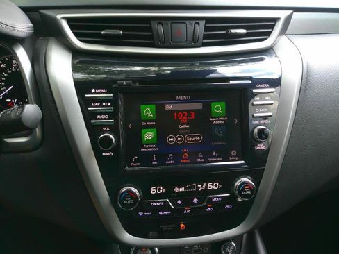 Used 2020 Nissan Murano SL w/ Cargo Package FWD image 16