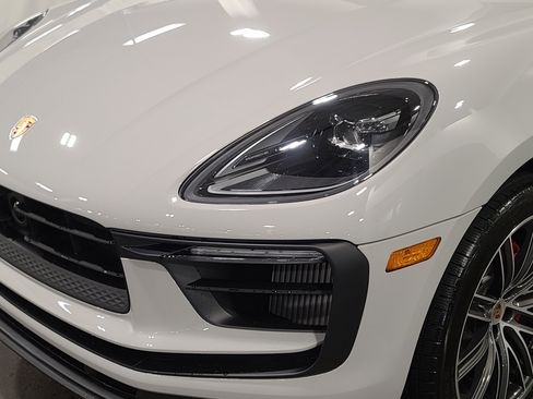 New 2026 Porsche Macan S AWD/4WD image 32