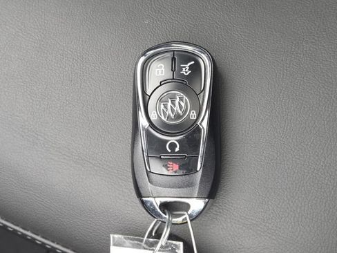 Used 2019 Buick Envision Premium AWD/4WD image 38