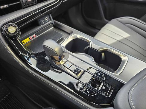 Used 2025 Lexus NX 350 F Sport AWD/4WD image 29