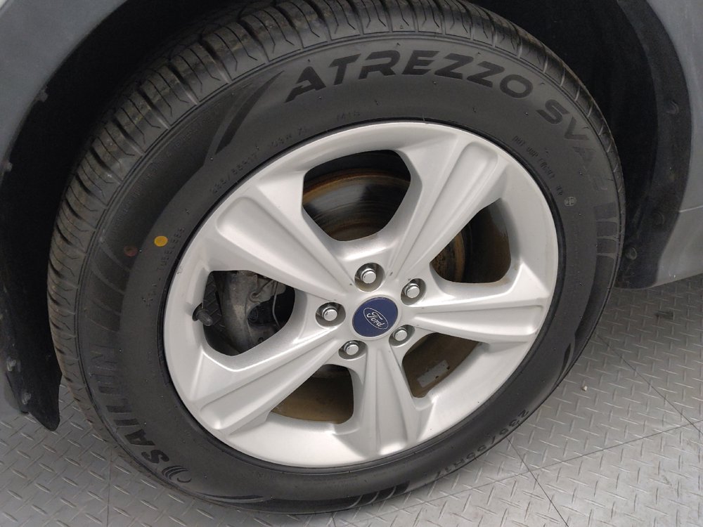 Used 2015 Ford Escape SE FWD image 31