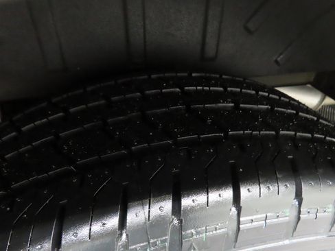 Used 2024 Ford Transit 350 XLT image 33