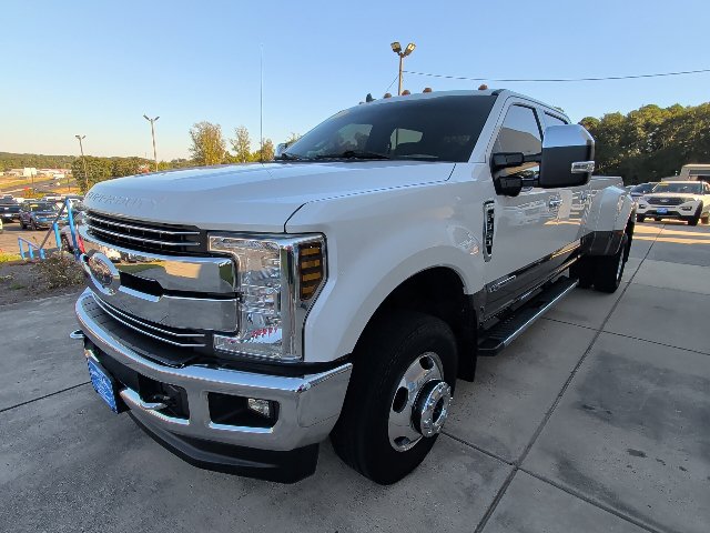 Used 2019 Ford F350 Lariat w/ Chrome Package AWD/4WD image 3