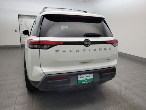 Used 2022 Nissan Pathfinder SV FWD image 6