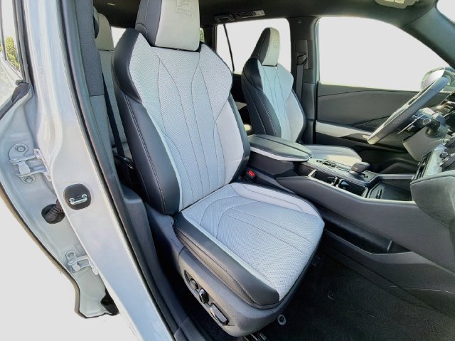 New 2026 Lexus TX 500h AWD image 16
