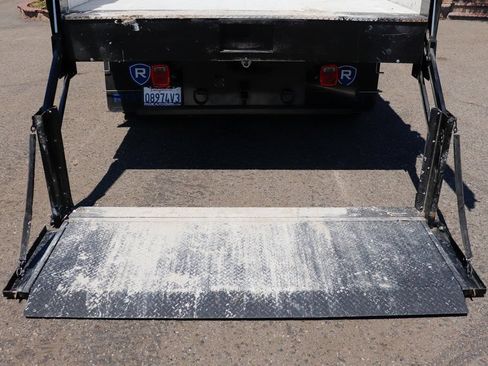 Used 2022 Ford F550 2WD Regular Cab Super Duty w/ XLT Value Package image 10