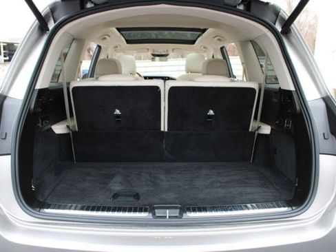 Used 2022 Mercedes-Benz GLS 450 4MATIC image 24