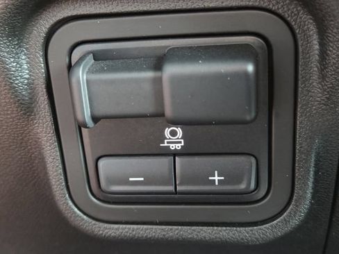 Used 2024 GMC Hummer EV 2X w/ LPO, Illumination Package AWD/4WD image 35