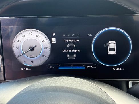 Certified 2024 Hyundai Elantra Limited FWD image 22