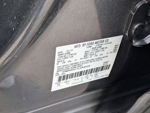 Used 2020 Ford Explorer ST w/ Premium Technology Package image 37