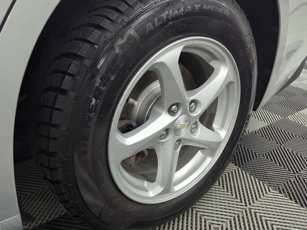 Used 2016 Chevrolet Malibu LS FWD image 34