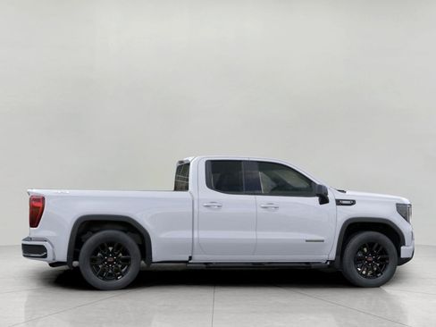 Used 2026 GMC Sierra 1500 Elevation AWD/4WD image 5