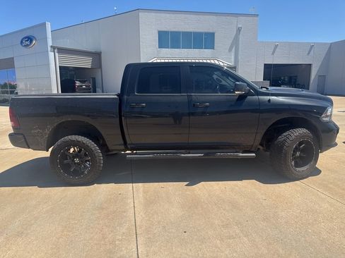 Used 2016 RAM 1500 Sport image 6