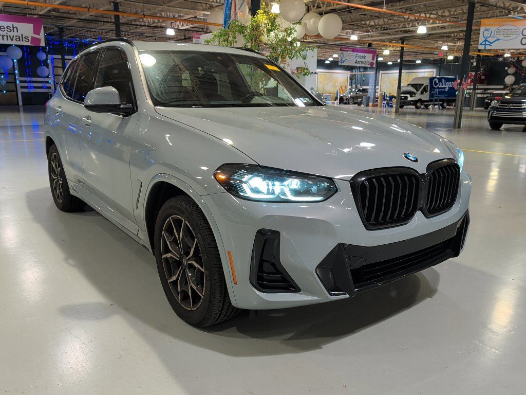 Certified 2024 BMW X3 xDrive30i w/ M Sport Package AWD/4WD image 7