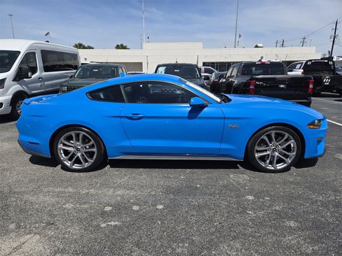 Used 2022 Ford Mustang GT Premium w/ Equipment Group 401A image 4