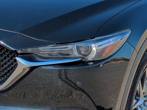 Used 2019 MAZDA CX-5 Signature image 9