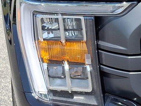 Certified 2022 Ford F150 XLT w/ Equipment Group 302A High image 9