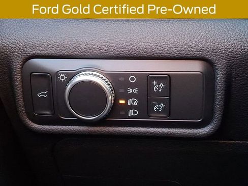 Used 2022 Ford Explorer XLT w/ Class IV Trailer Tow Package image 23