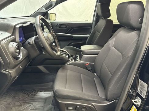 Used 2024 Chevrolet Colorado Trail Boss w/ Advanced Trailering Package image 10