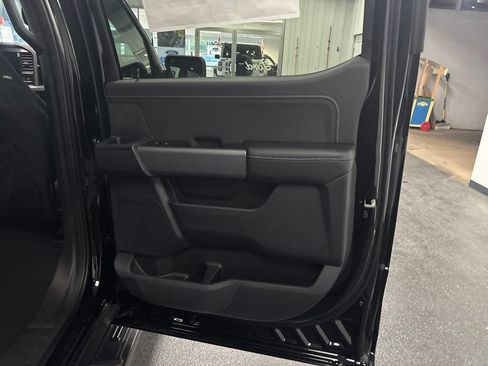 New 2026 Ford F150 XLT w/ XLT Black Appearance Package AWD/4WD image 30