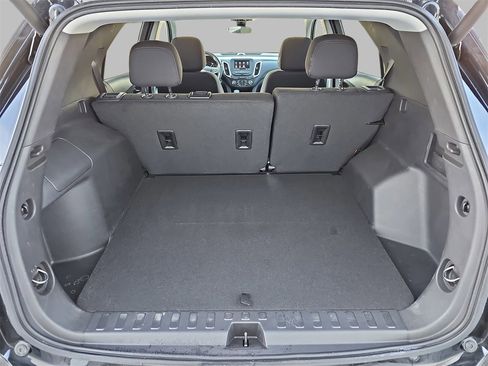 Certified 2024 Chevrolet Equinox LT image 12